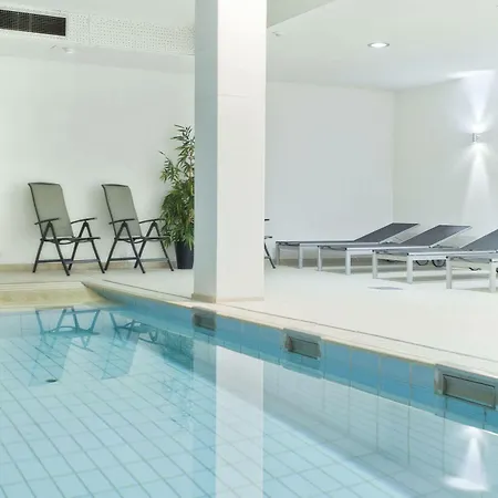 Отель Elaya Stuttgart Ludwigsburg, Trademark By Wyndham